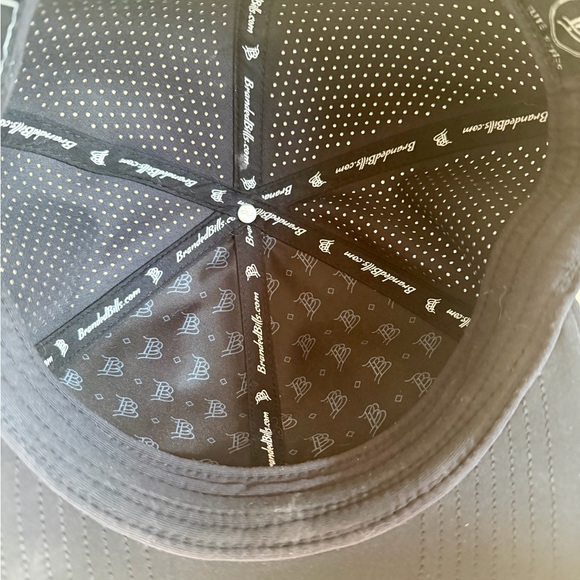 Black Cap with Tennessee State Emblem - Picture 8 of 8